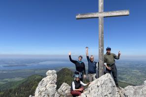 DAV Traunstein am Gipfel des Friedenrath